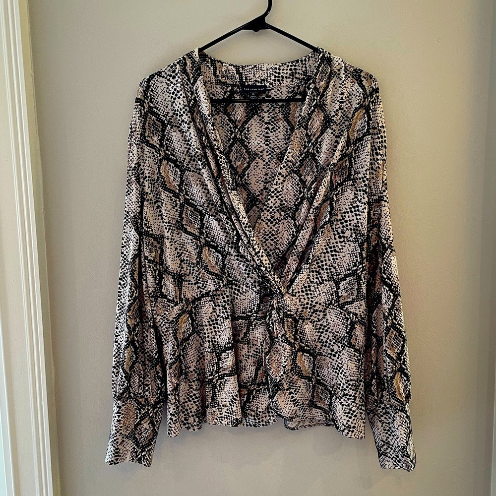 The Limited long sleeve blouse. Size XL